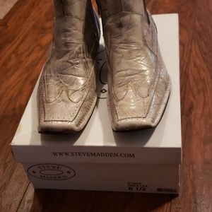 Steve Madden Boots